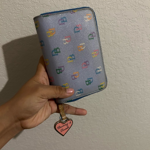 Dooney & Bourke Pastel Logo Zip Wallet - Picture 7 of 8